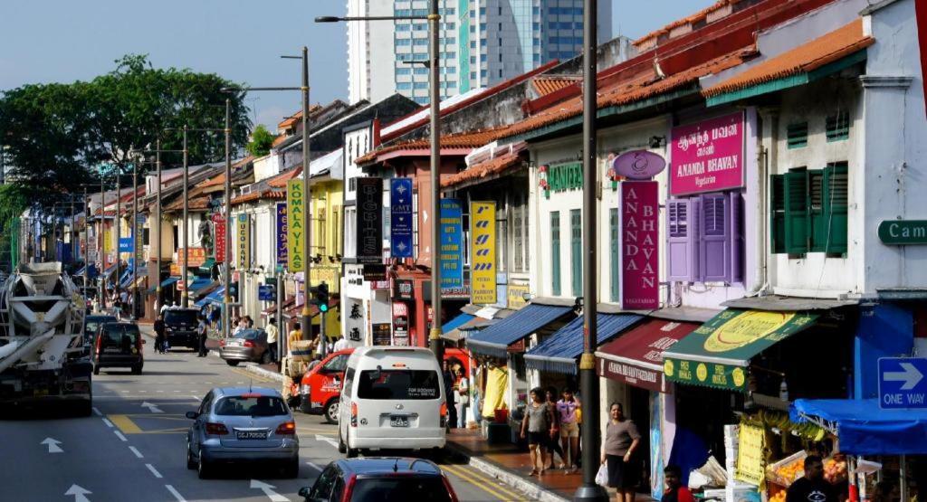 Hotel Reddoorz Premium @ Balestier Singapore Esterno foto