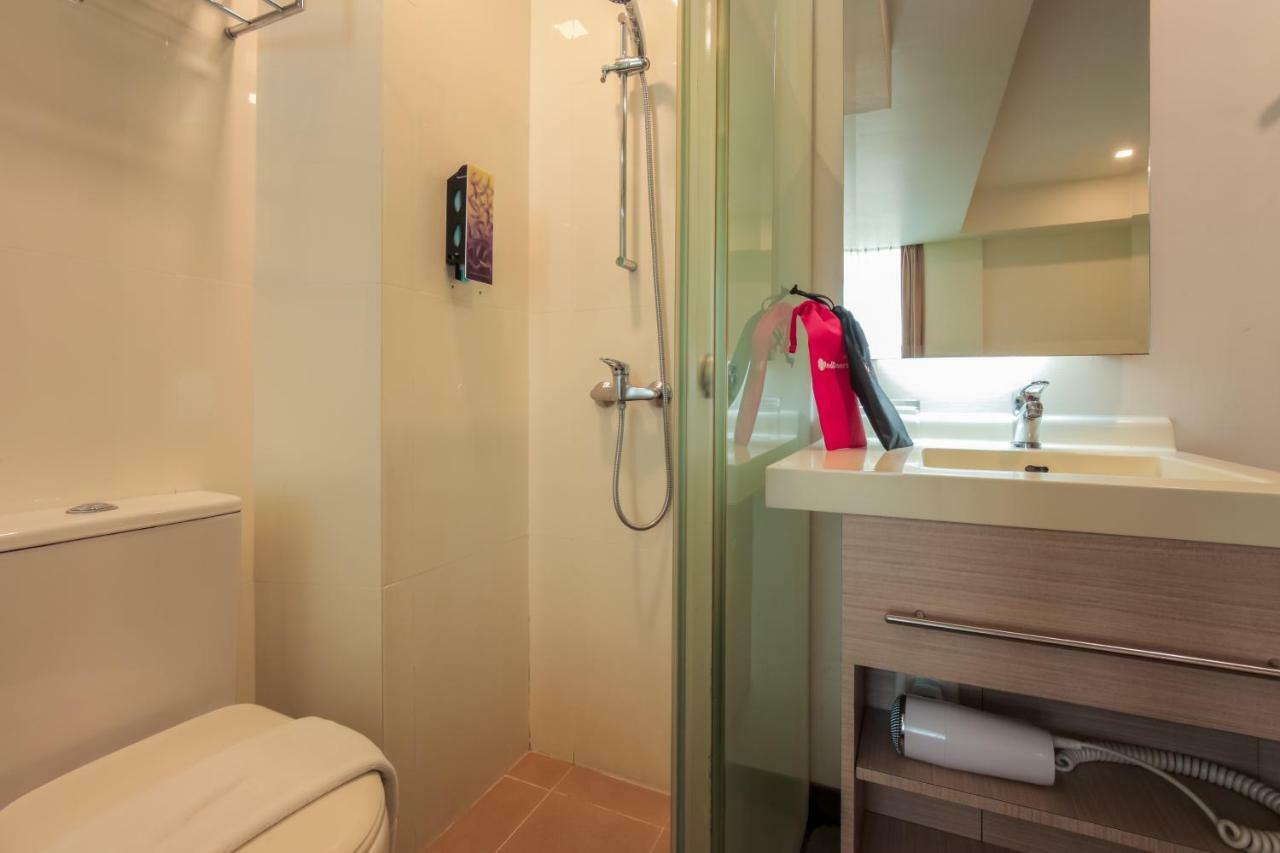 Hotel Reddoorz Premium @ Balestier Singapore Camera foto